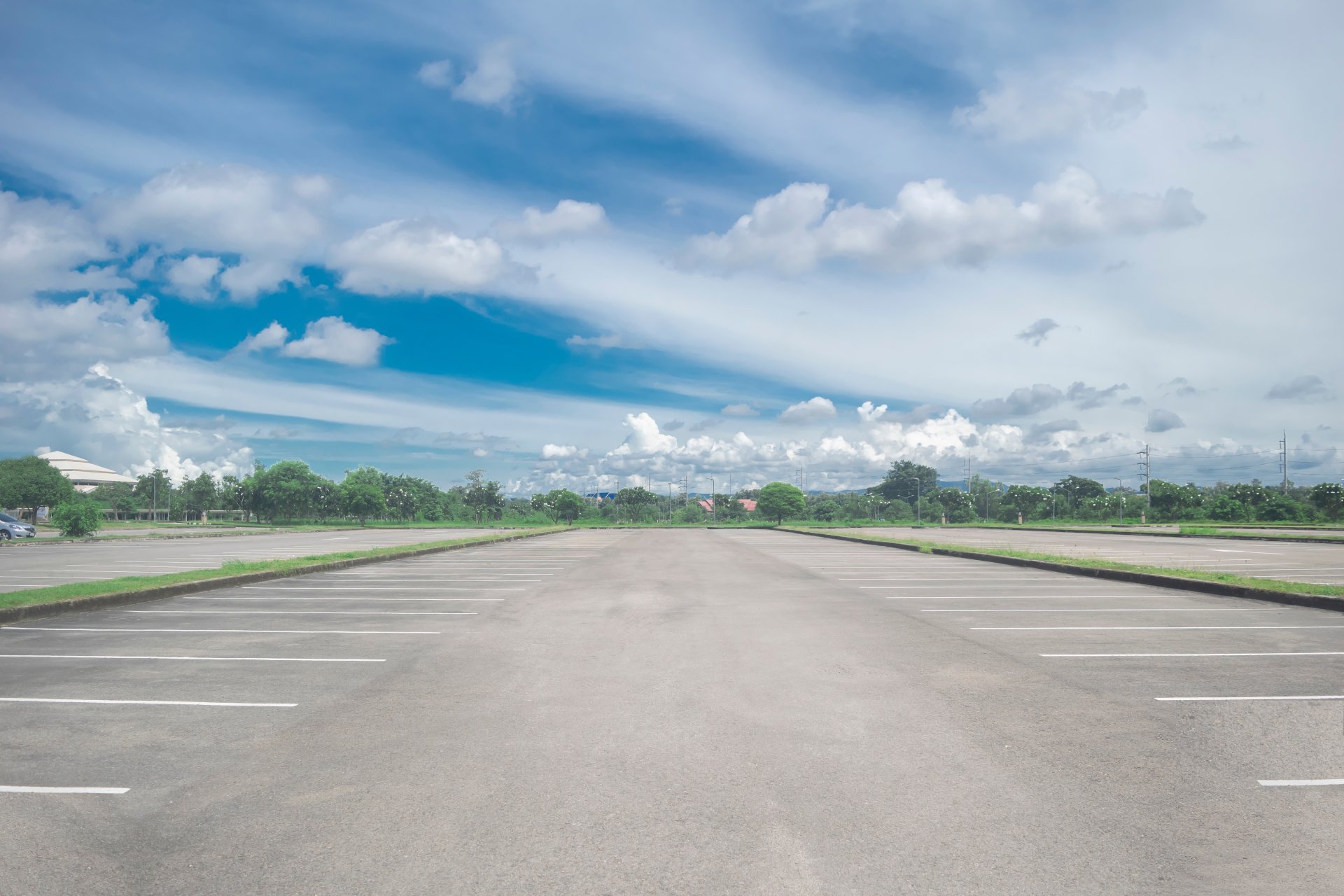 Akcent City Parcare Exterioară #1